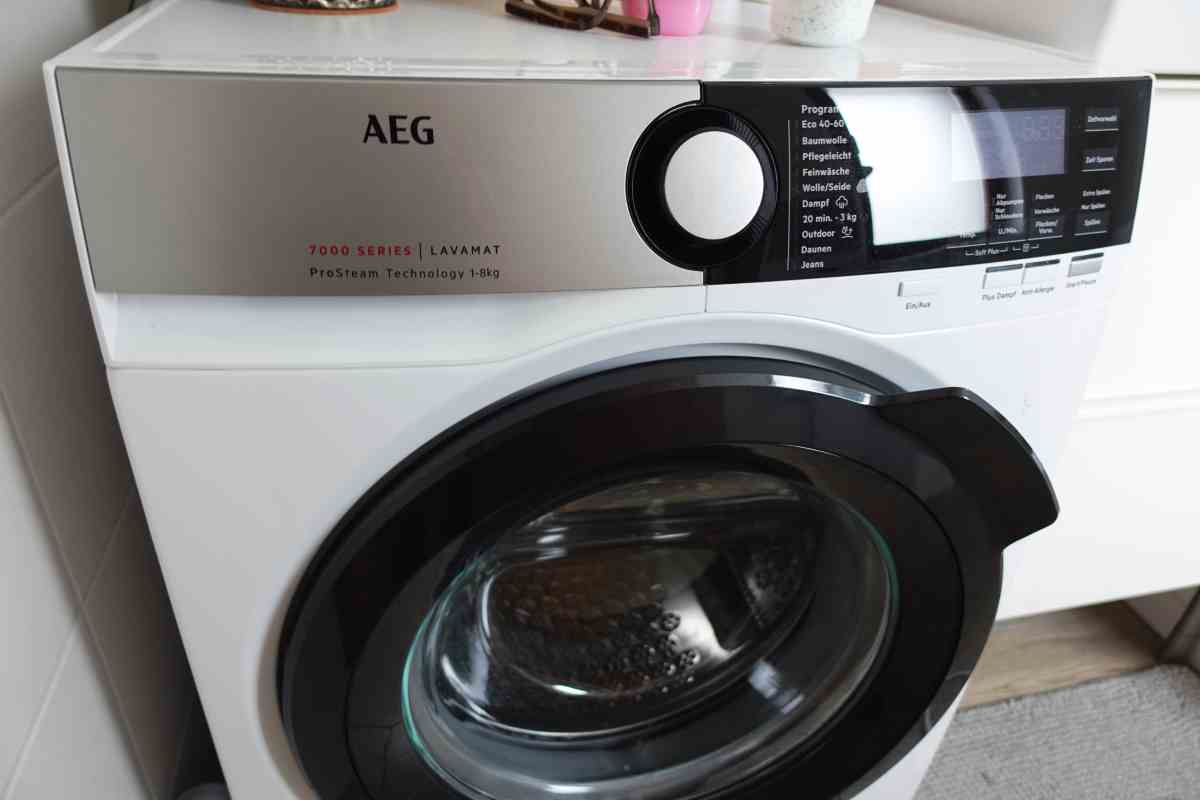 AEG L8FE74485 im Test Neuer Testsieger bei den Waschmaschinen